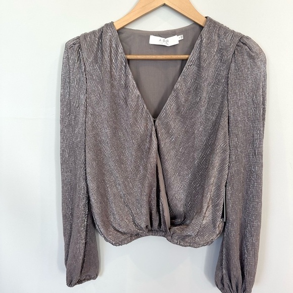 ASTR the Label Valdez Top - Picture 2 of 9